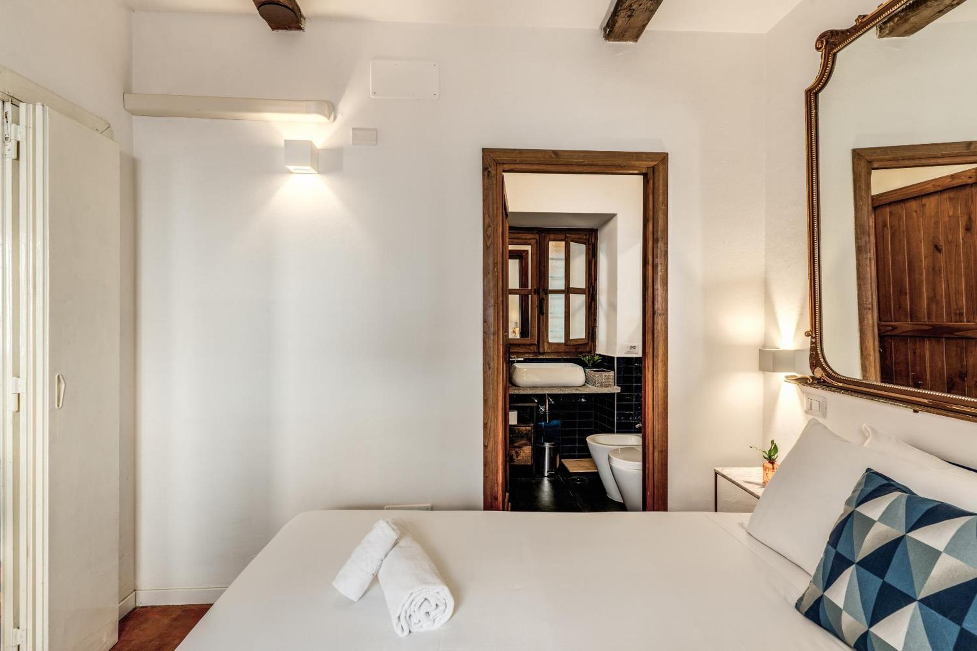 Maya Rhome Trastevere Rome Room photo
